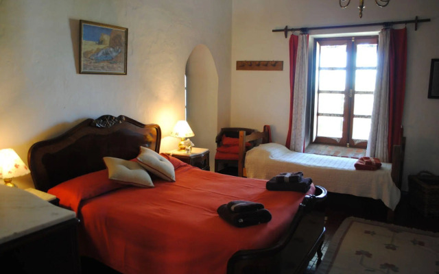 Estancia Aguila Blanca
