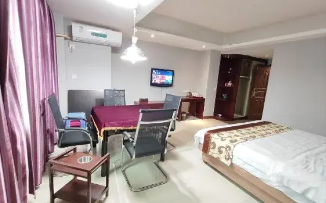 Boyaxuan Wisdom Hotel(柏雅轩智慧酒店（昌江人民北路店）)