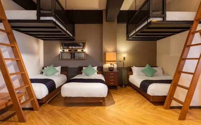 GoodDay Hotel