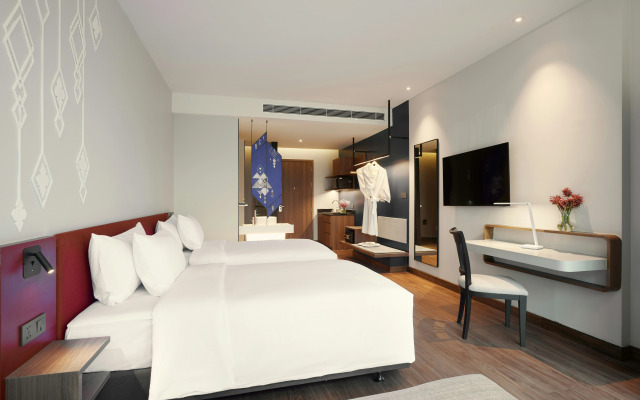 Centara Life Hotel Bangkok Phra Nakhon