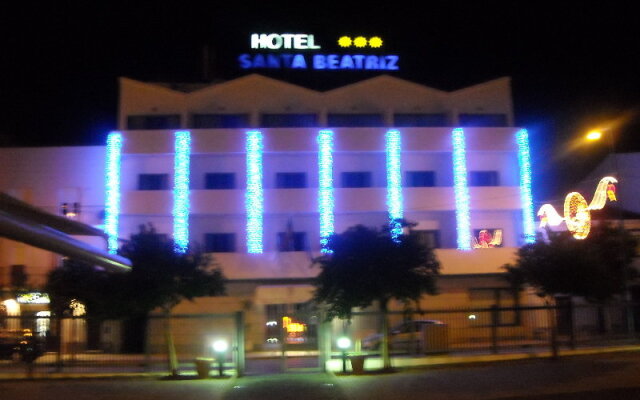 Hotel Santa Beatriz вид на фасад