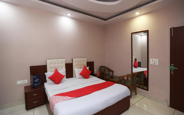 OYO 7831 Hotel King's