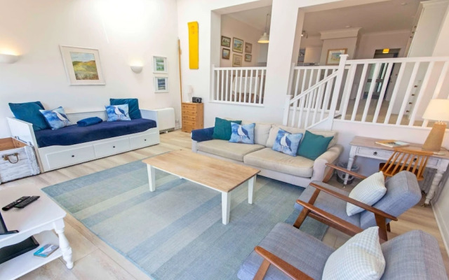 Apt 16, Seaviews, Slps 5 Indoor Heated Pool