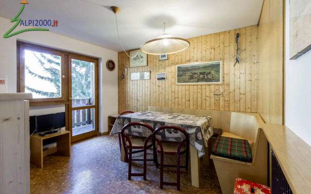 Marchi - 3 Room Apartment. -701 Marchi