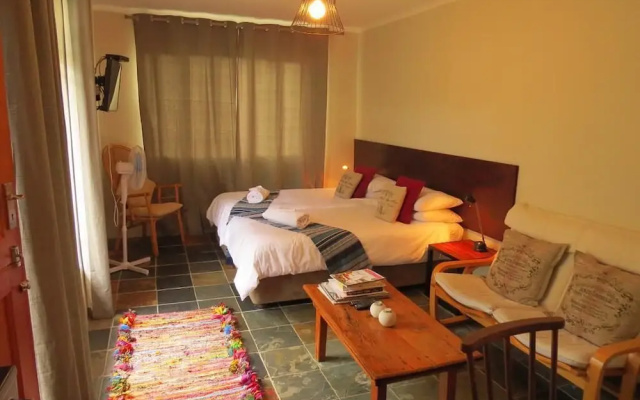 8 Landsdowne Bed and Breakfast