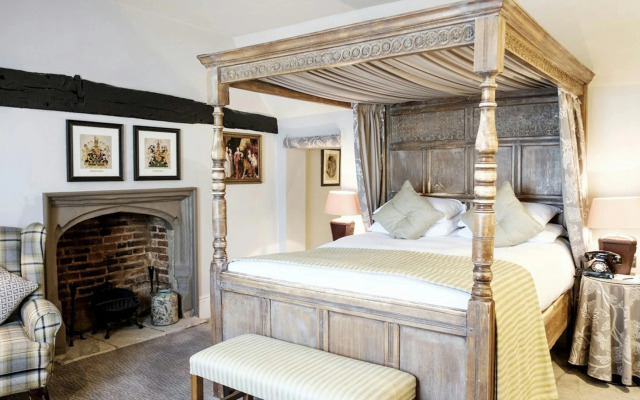 Red Lion Hotel, Hillingdon