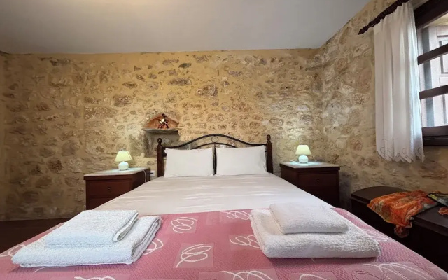 Electra Stone Suite