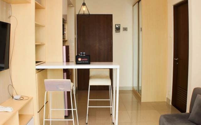 Cozy And Warm Studio At Grand Kamala Lagoon Apartment