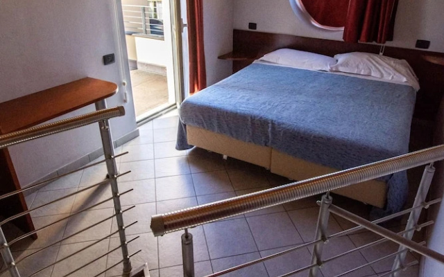 Room in Holiday House - Albavillage Residence Ideal Apartment for Families