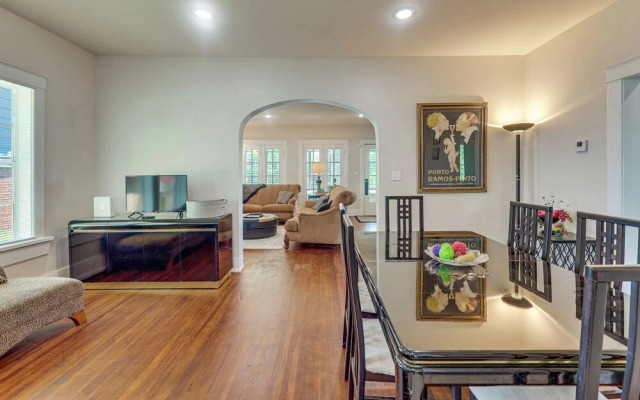 Walkable 1920s Charmer Near Downtown Birmingham!