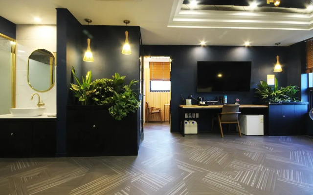 Amare Hotel