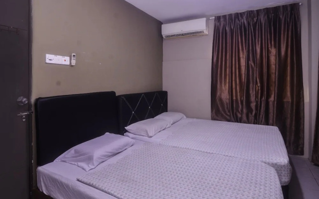 OYO 89630 Hilltop Room