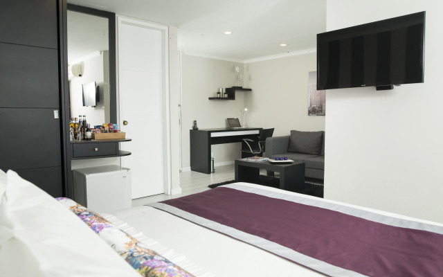 The Morgana Poblado Suites Hotel