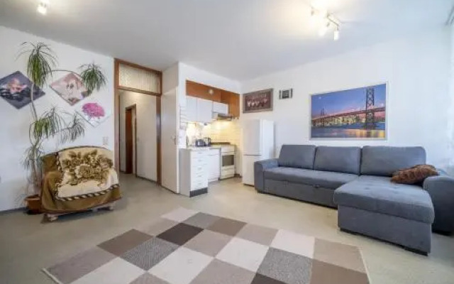 Private Apartment Arcard (5159)