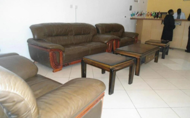 Maralink Hotel