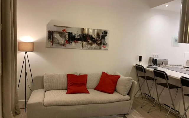 Bel Appartement Terrasse 4 Étoiles Intra Muros