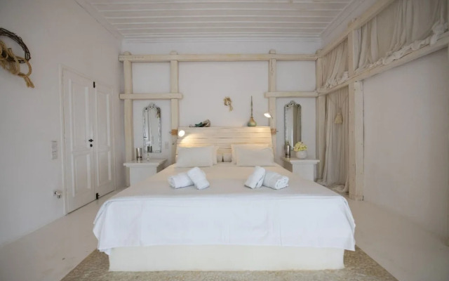 Theatron Villa Mykonos