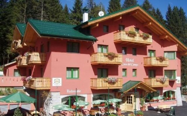 Hotel Casa Del Campo Пинцоло вид на фасад