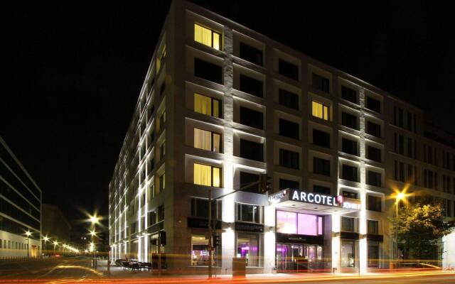 Отель ARCOTEL John F Berlin Германия, Берлин - 3 отзыва об отеле, цены и фото номеров - забронировать отель ARCOTEL John F Berlin онлайн вид на фасад