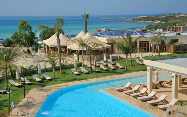 Olympic Bay - Adults Only