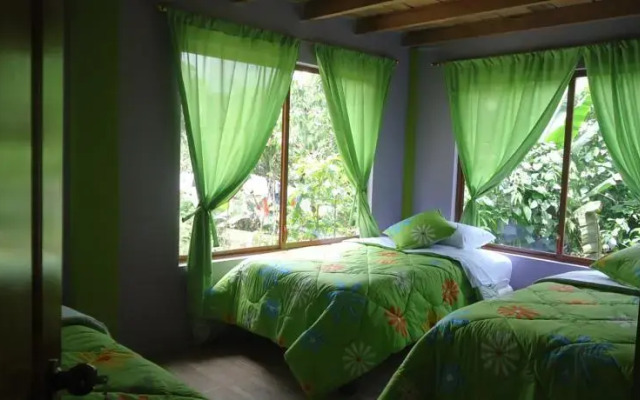 Hostal Charito de Mindo