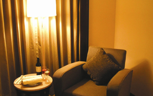 Grand Forward Hotel