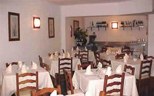 Hotel 5 Islas