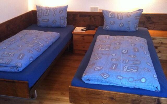 Hotel Bastian In Wierschem Germany From 105 Photos Reviews