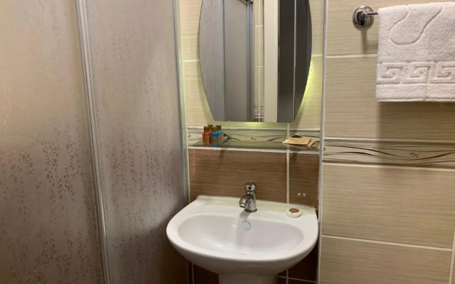 Akcay Zeytin Otel