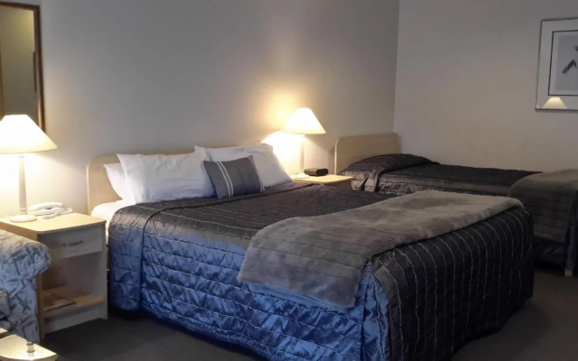 Jasmine Court Motel