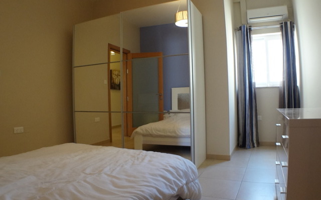 Отель Eri Apartments E378 Мальта, Слима - отзывы, цены и фото номеров - забронировать отель Eri Apartments E378 онлайн комната для гостей