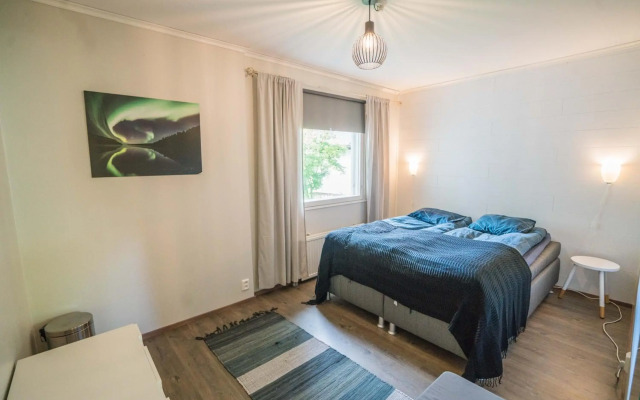 Foxtail Apartment