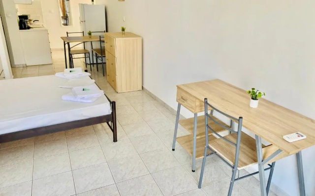 Korona beach apartments I sea view studio