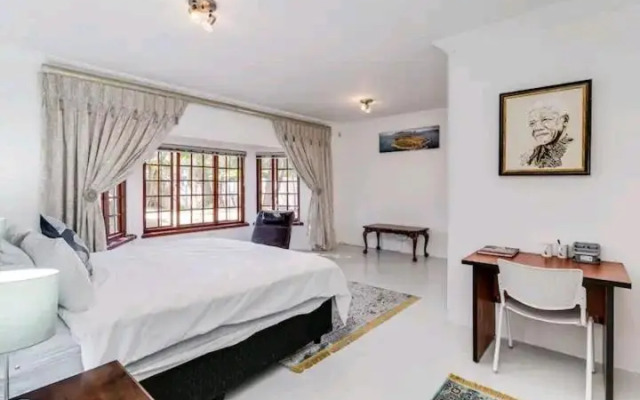 Aristo Oasis, Garden Cottage, Bryanston (Adults Only)
