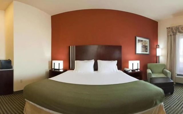 Holiday Inn Express & Suites Guthrie North Edmond by IHG