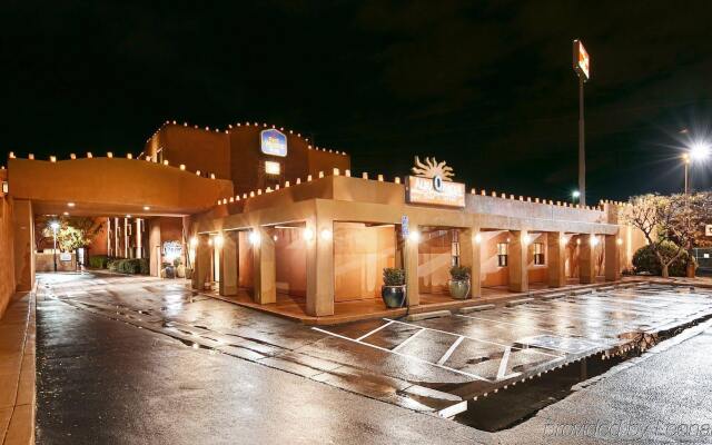 Отель Best Western Plus Rio Grande Inn вид на фасад