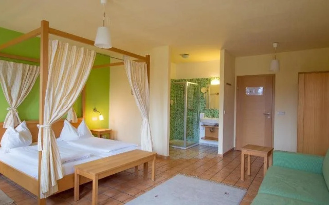ad vineas Gästehaus Nikolaihof-Hotel Garni
