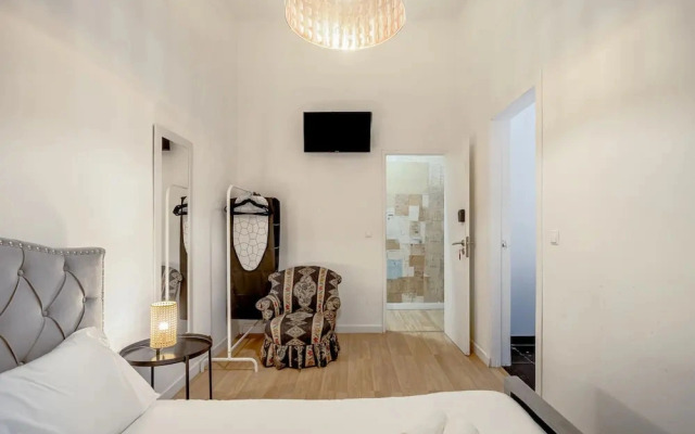 Boavista 130 Studios IV by Homing