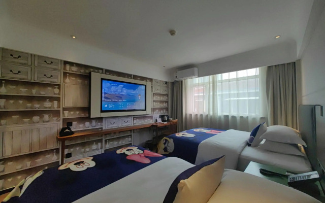 GreenTree Inn ShangHai WuNing Road ZhenPing Road Metro Station Busines
