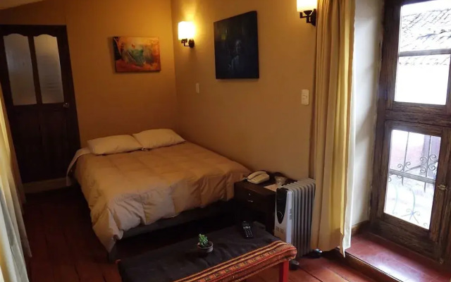 Yanantin Guest House