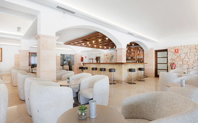 CM Mallorca Palace Hotel - Adults Only