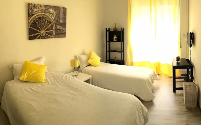 Ficurinia Guest House