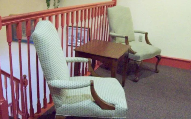 Days Inn Airport