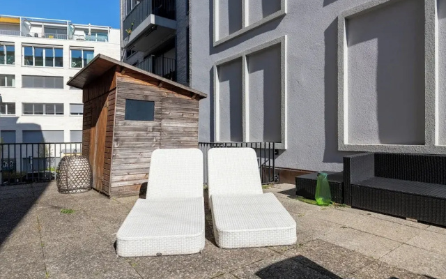 KAYA Zurich Stauffacher