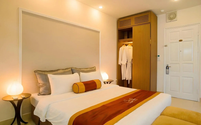 Smile Hotel