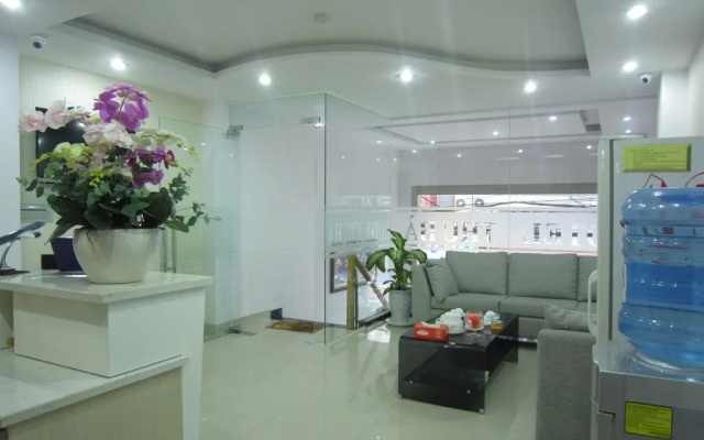 Thu Ha Airport Hotel