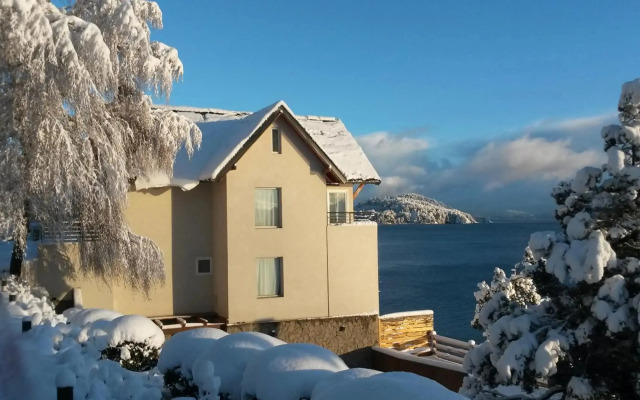 Lago apARTments