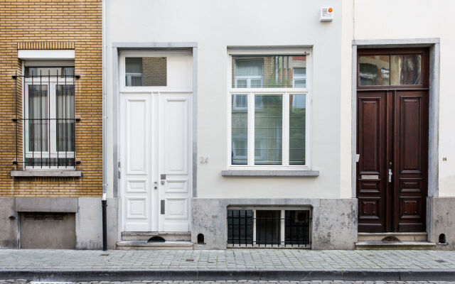 Отель X2Brussels Bed and Breakfast Бельгия, Брюссель - отзывы, цены и фото номеров - забронировать отель X2Brussels Bed and Breakfast онлайн вид на фасад