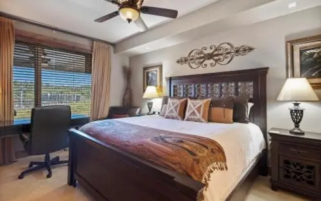 Edgemont 2305 - Luxury Ski-in Ski-out Condo