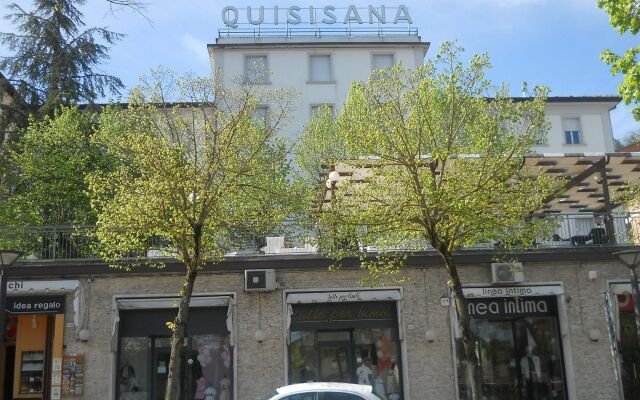 Hotel Quisisana Кьянчиано Терме вид на фасад